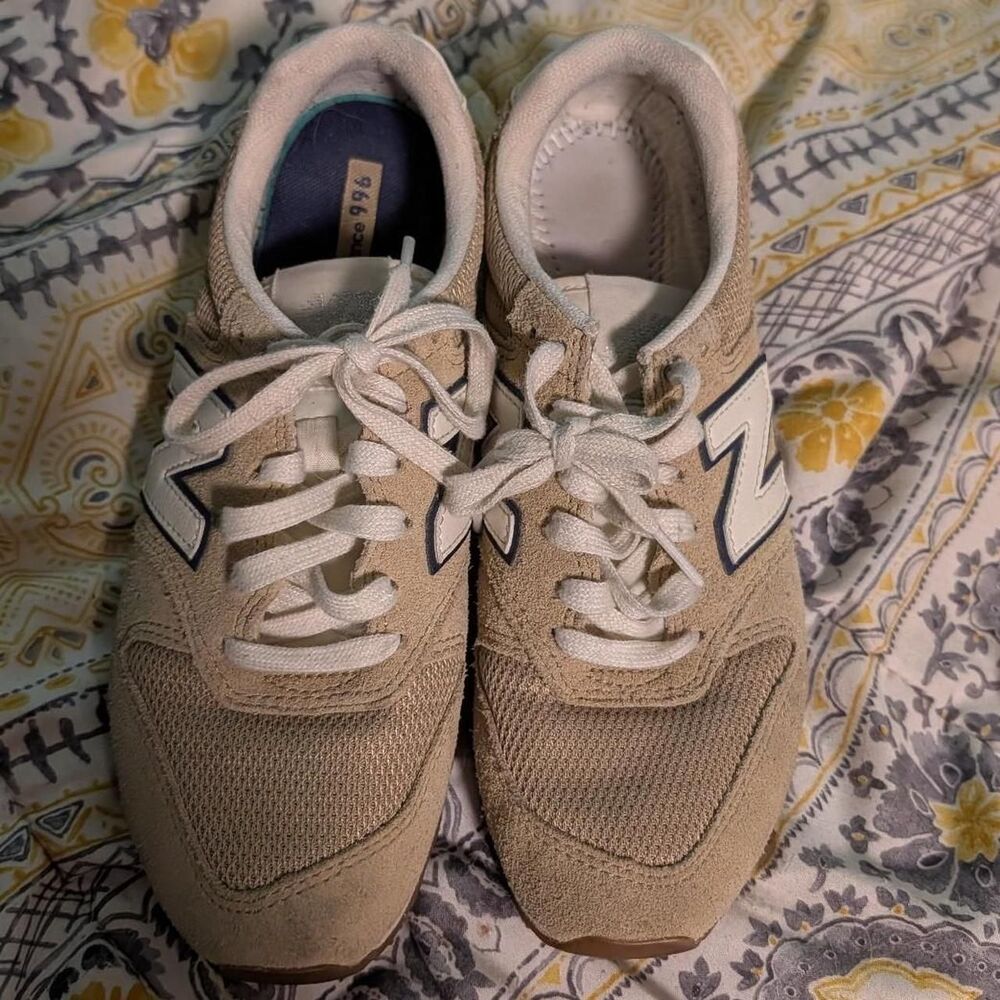 New-balance Women's Tan and Cream Trainers